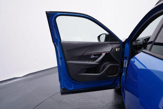 PEUGEOT 2008 motore elettrico 136cv 100KW GT PACK