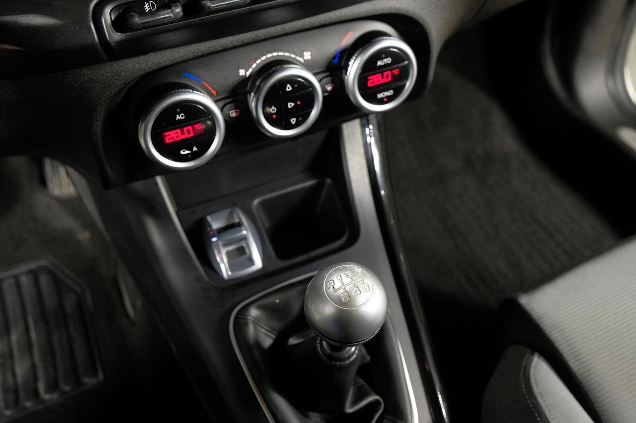 Alfa Romeo Giulietta 1.6 JTDm-2 105 CV Distinctive