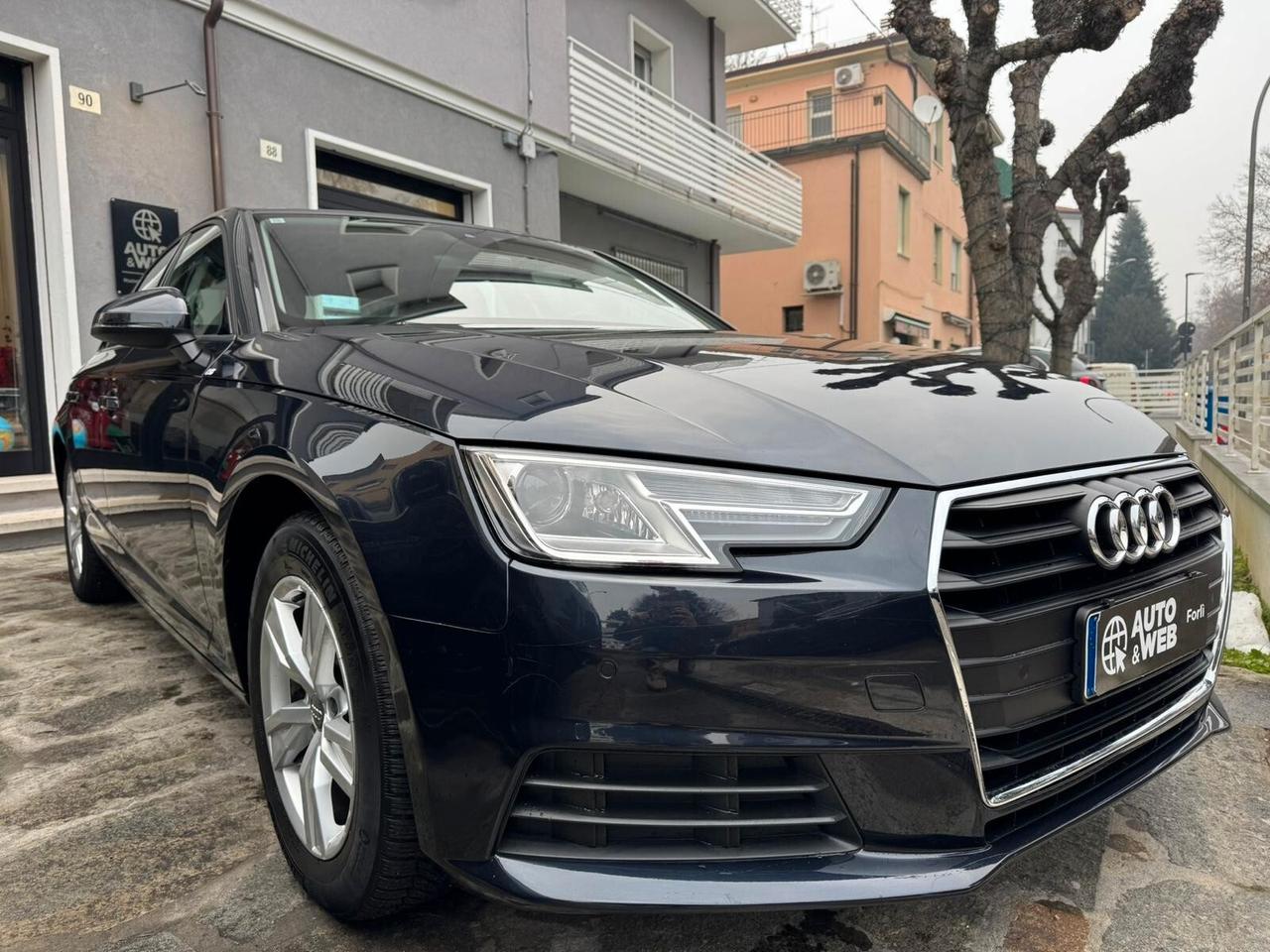 AUDI A4 2.0 TDI 122 CV BUSINESS UNIPROPRIETARIO
