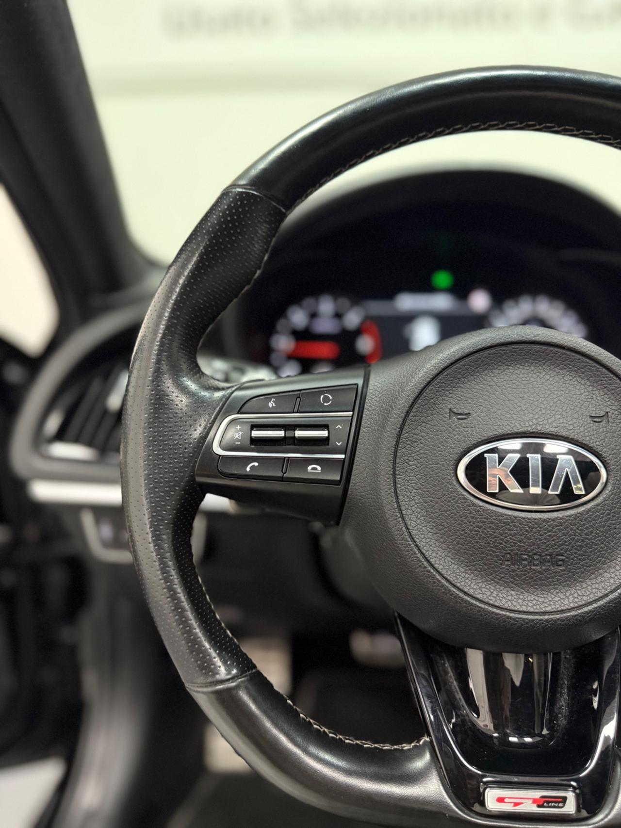 Kia Stinger 2.2 CRDi AWD AT8 GT Line 02/2019 EURO 6B