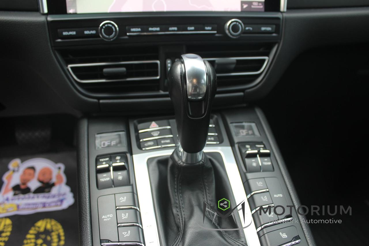 Porsche MACAN 2.0 245 CCV PDK