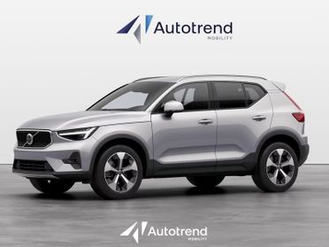 Volvo XC40 B3 163+11 CV Mild Hybrid Benzina Automatico Core