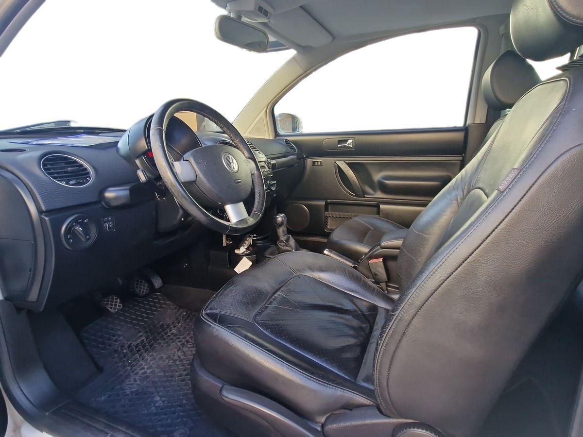 VOLKSWAGEN BEETLE 1.6 FL