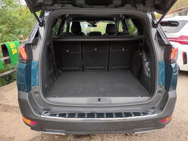 PEUGEOT 5008 BLUEHDI GT 130CV EAT8 7POSTI CARPLAY CAM"18 ITALIA