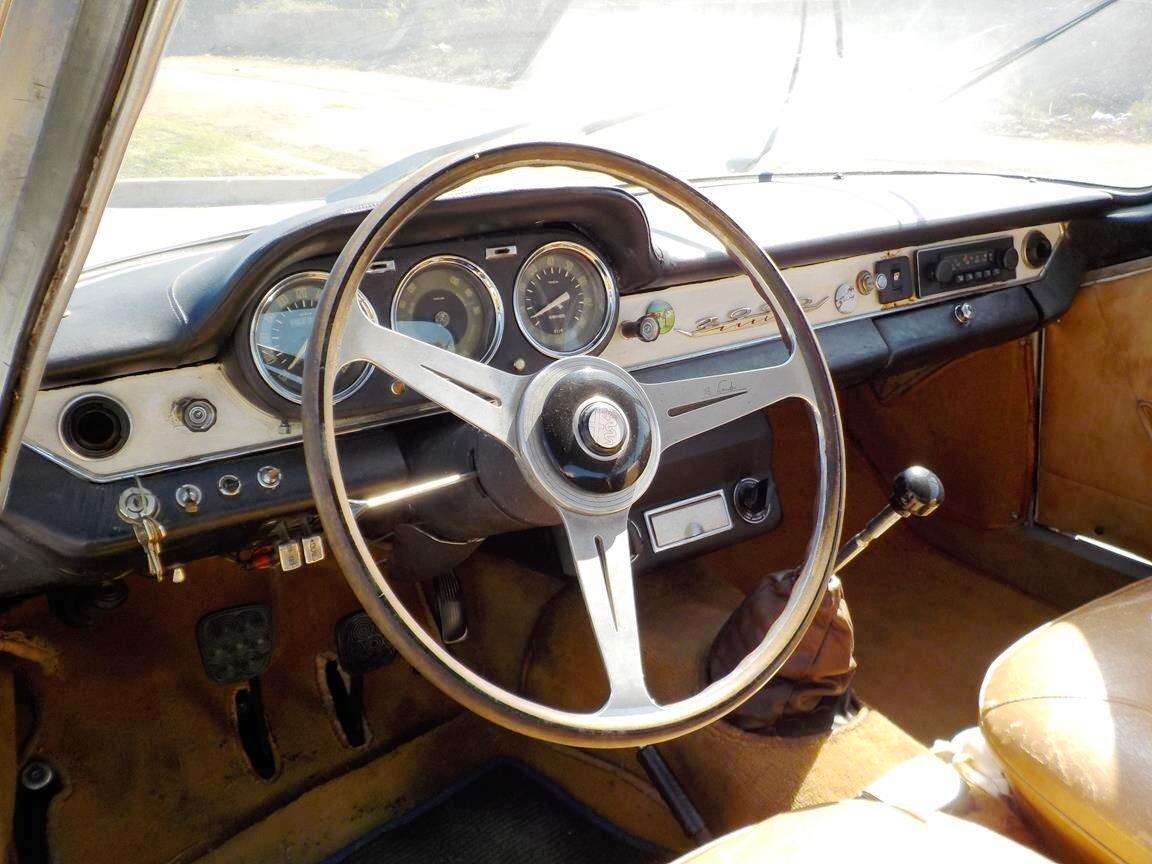 Alfa Romeo Sprint 2000
