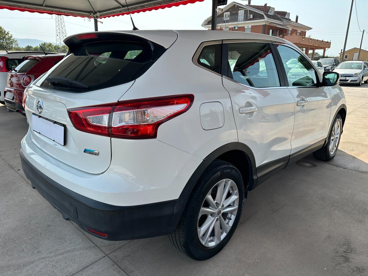 Nissan Qashqai 1.5DCI*LED*MP3*BLUETOOTH*CRUISE*177€ AL MESE*