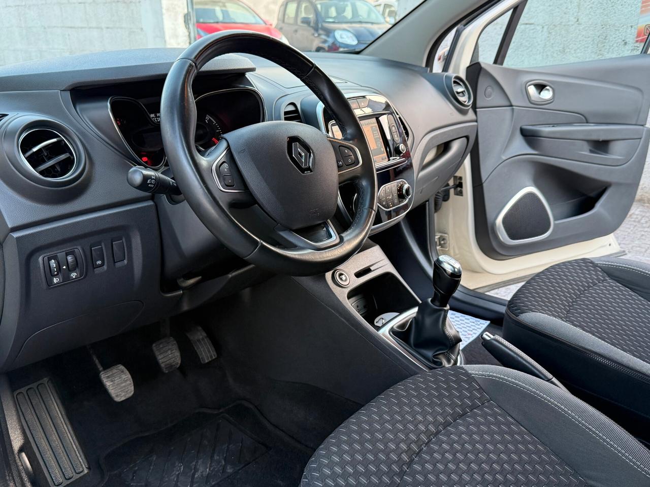 Renault Captur 1.5 dCi 90CV LED NAVI CAMERA - 2018
