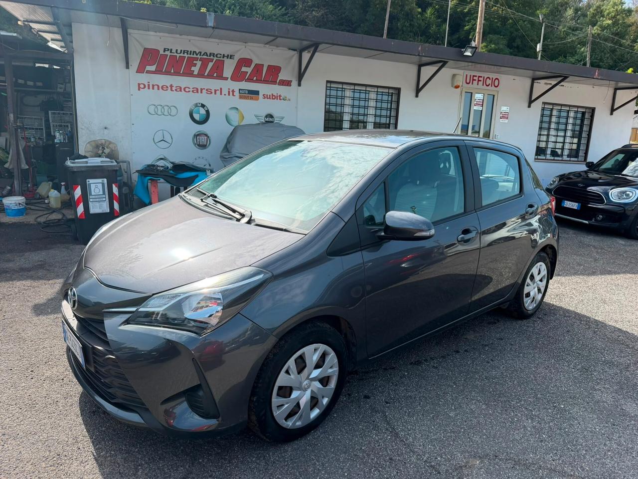Toyota Yaris 1.0 5 porte Lounge