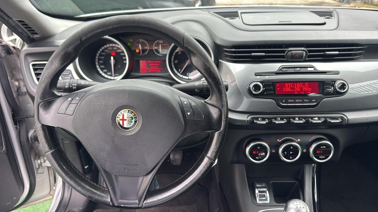 Alfa Romeo Giulietta 1.6 JTDm-2 105 CV Distinctive