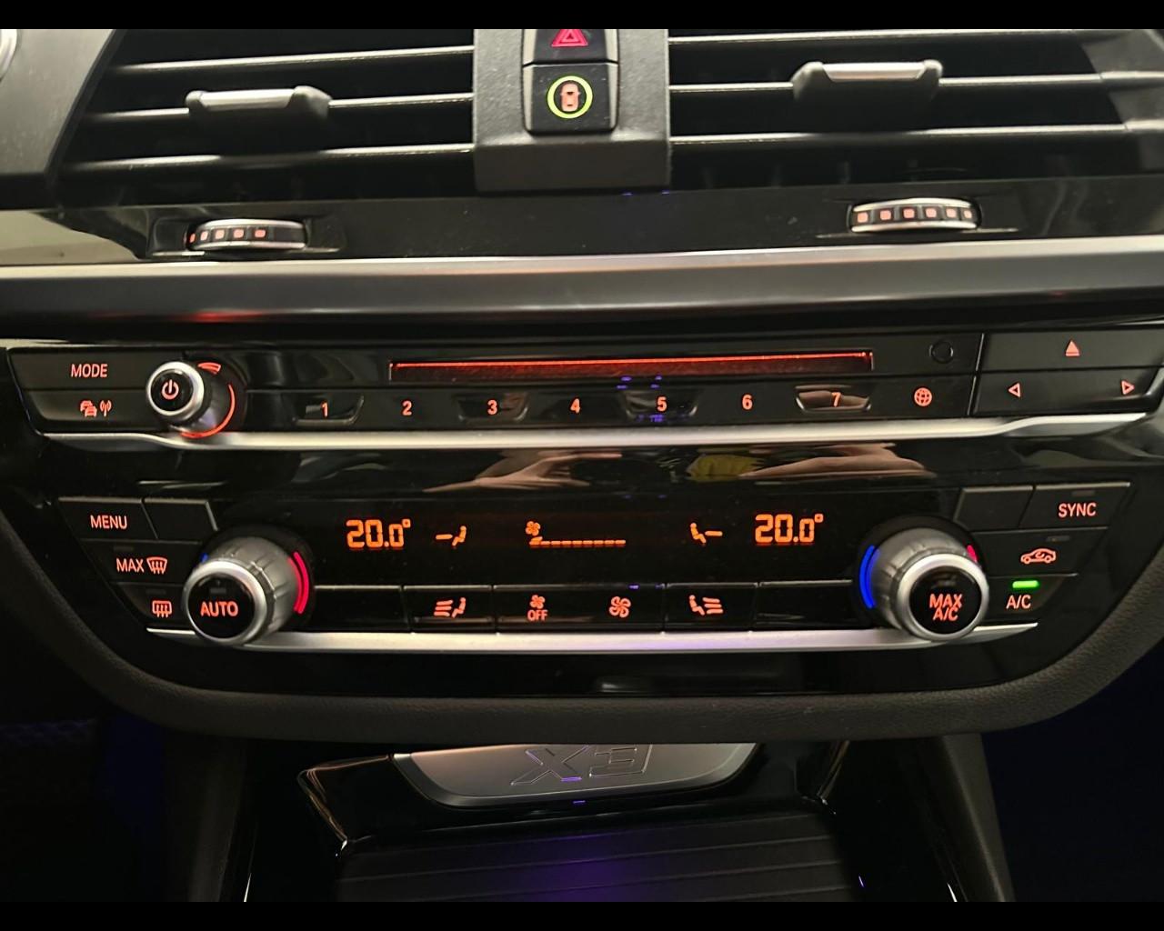 BMW X3 (G01/F97) - X3 xDrive20d Luxury