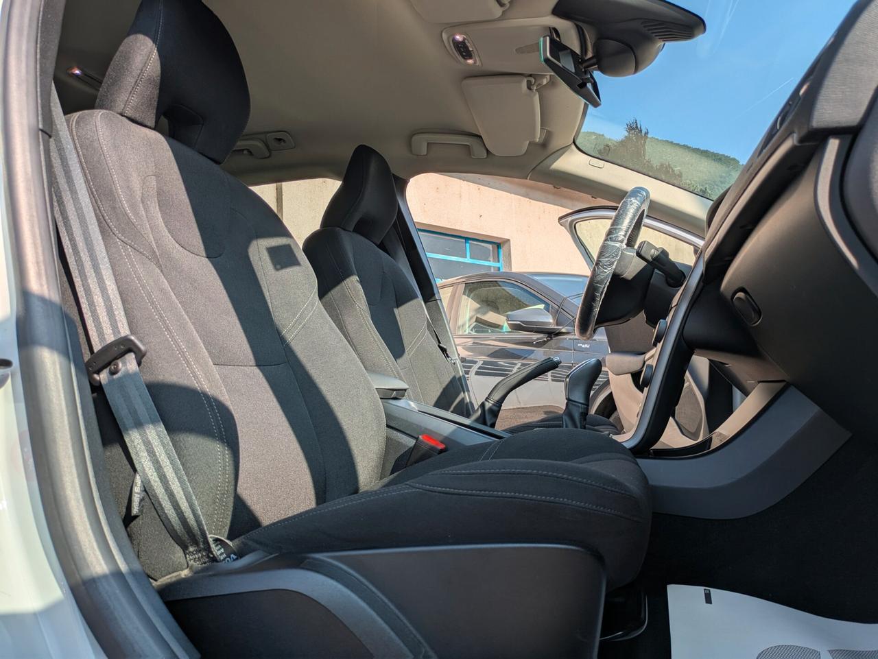 VOLVO V40 CROSS COUNTRY D2 1.6 DIESEL