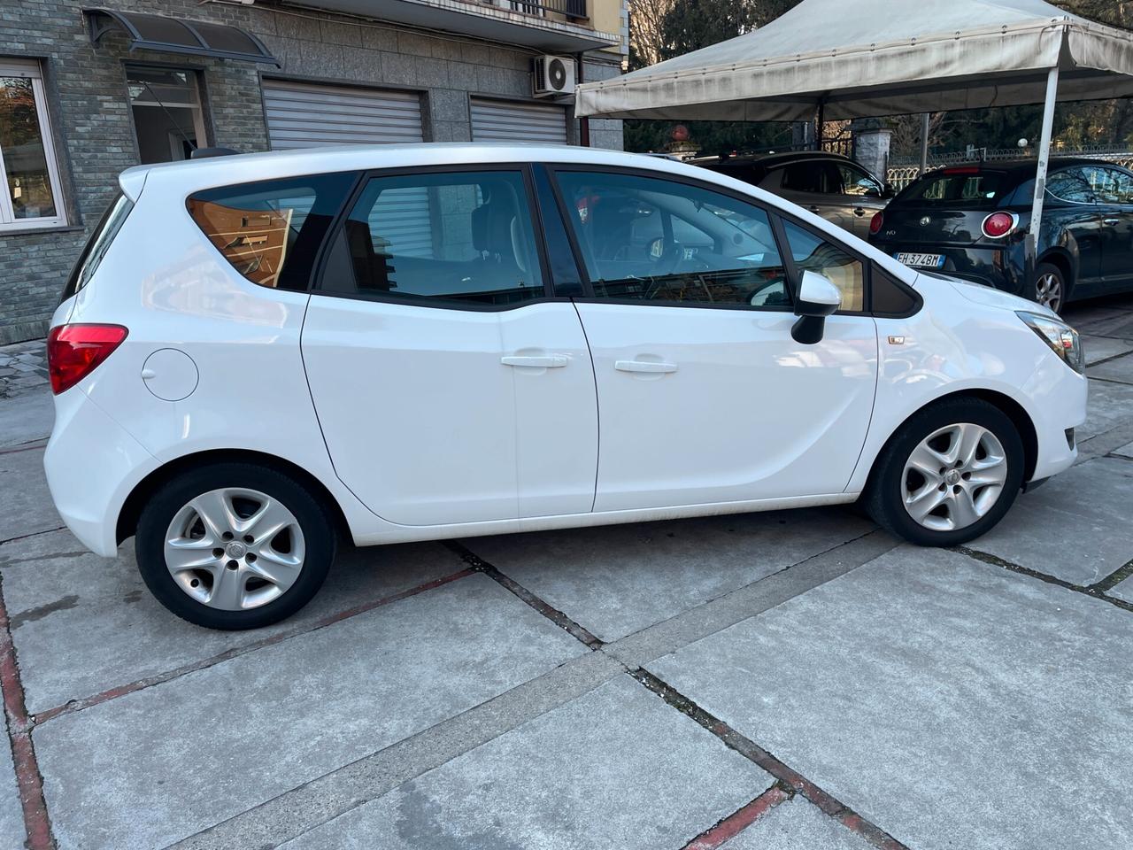 Opel Meriva 1.4 100CV Advance OK NEOPATENTATI