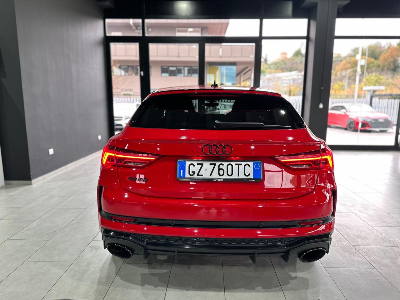 Audi Q3 RS SPB quattro S tronic identity black