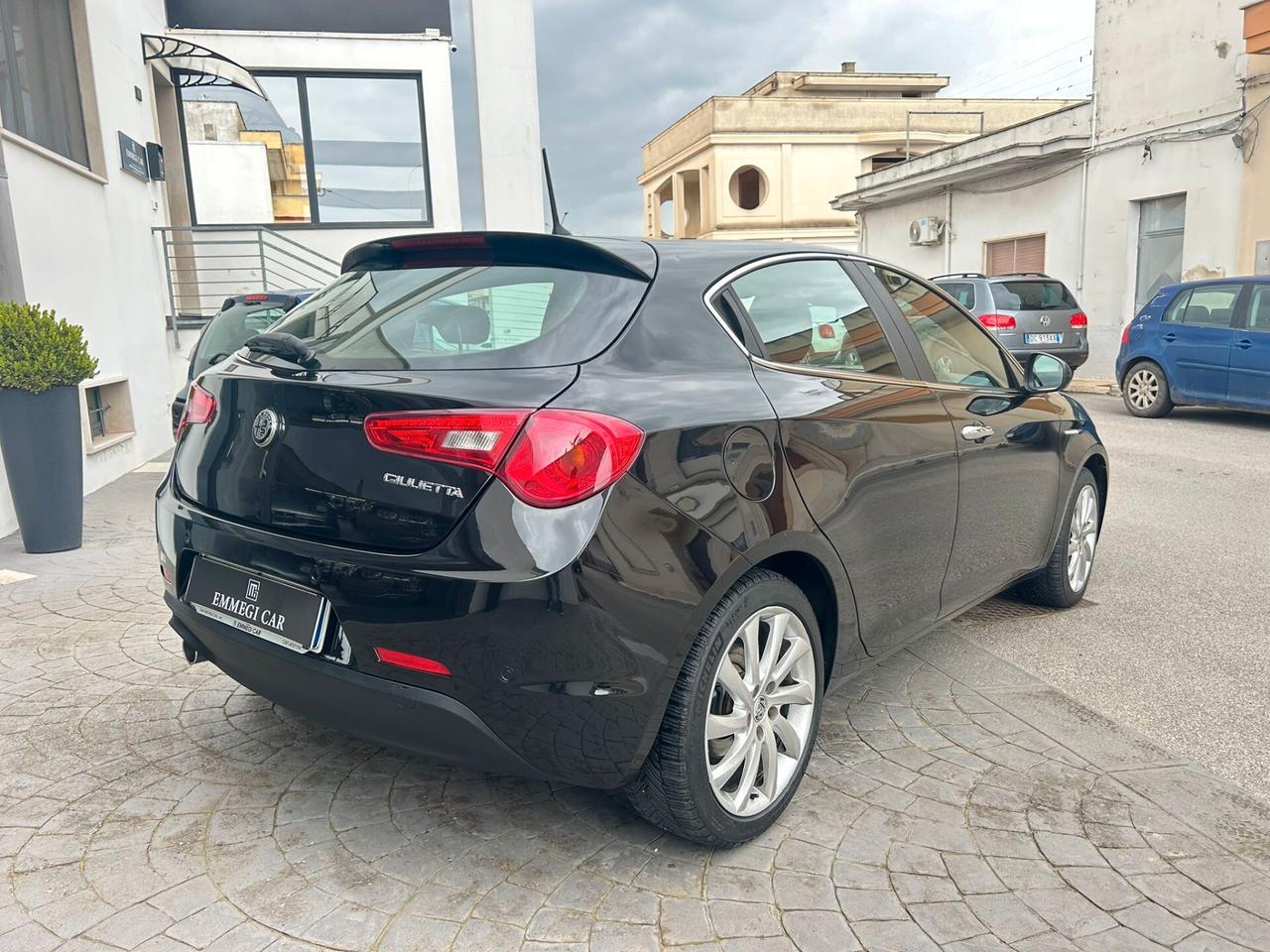 Alfa Giulietta 1.6 MJ DISTINCTIVE Km129.000-2014