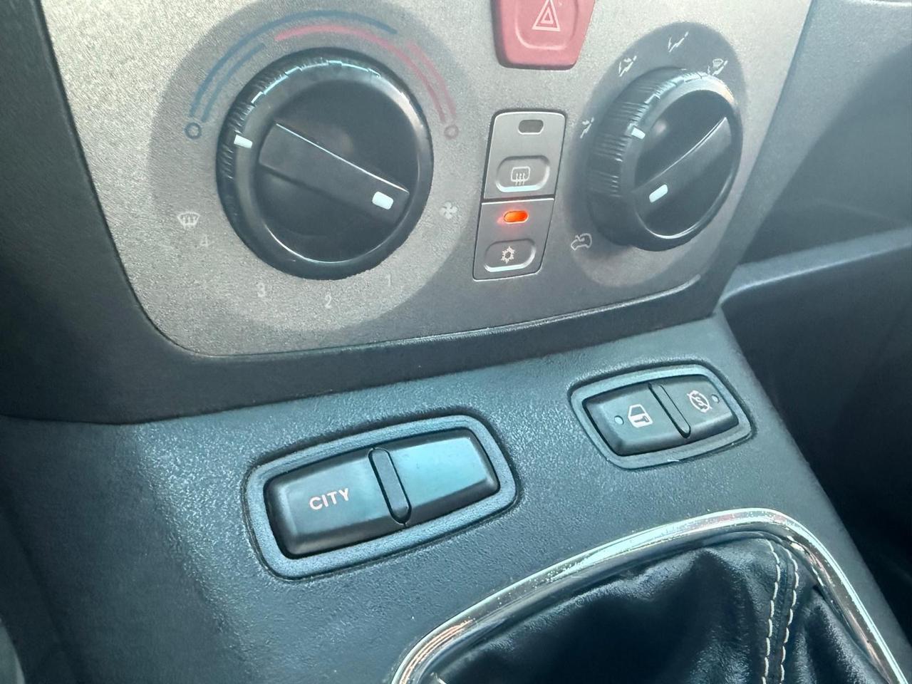 Lancia MUSA 1.3 Mjt 95 CV Platinum