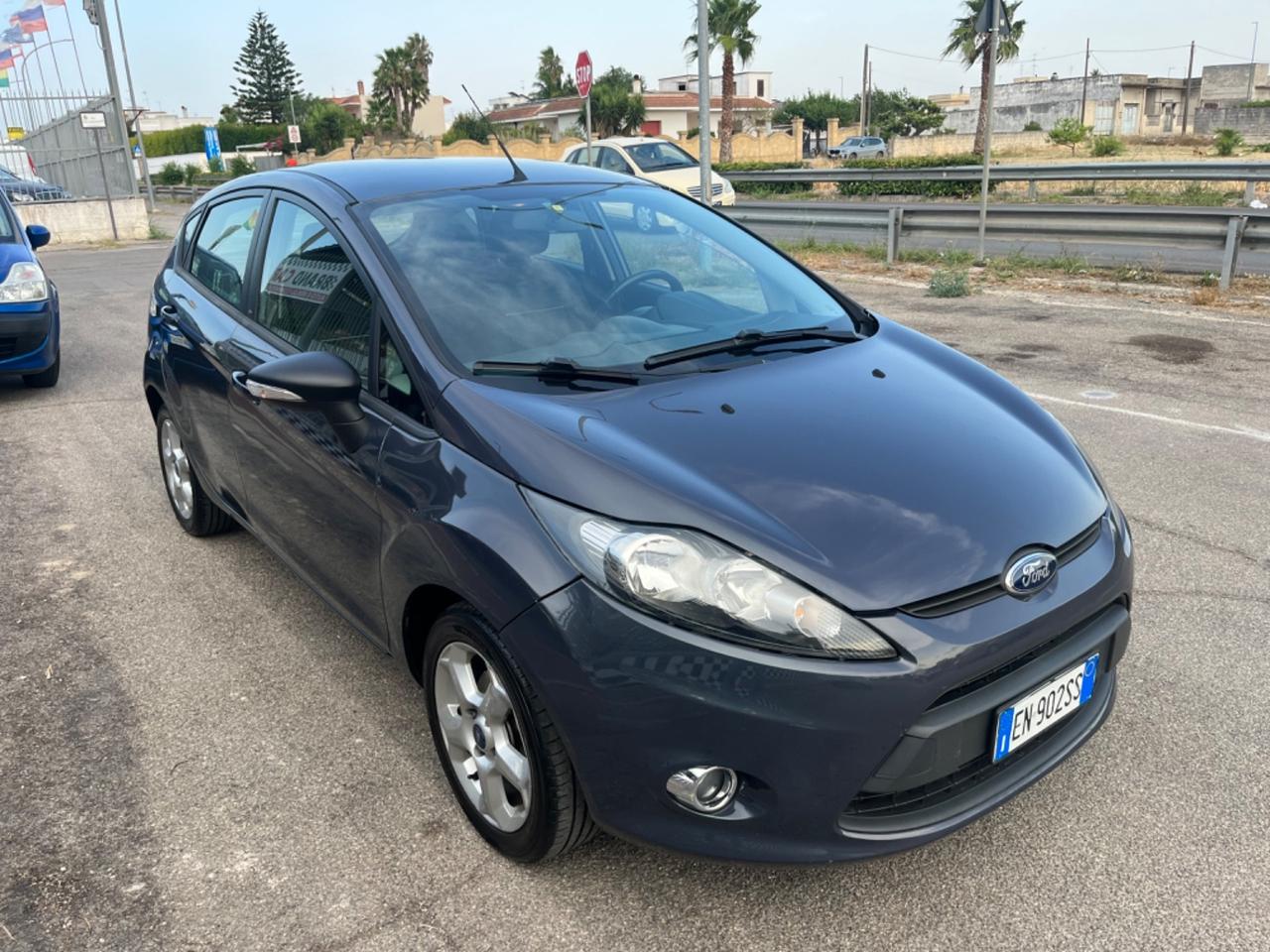 Ford Fiesta 1.4 5 porte Bz.- GPL Titanium 2012