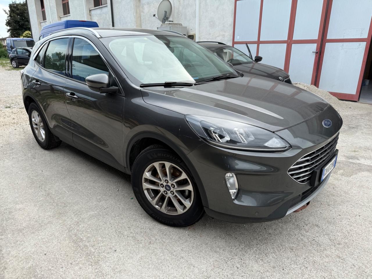 Ford Kuga 1.5 EcoBlue 120 CV 2WD Titanium X problemi al cambio automatico