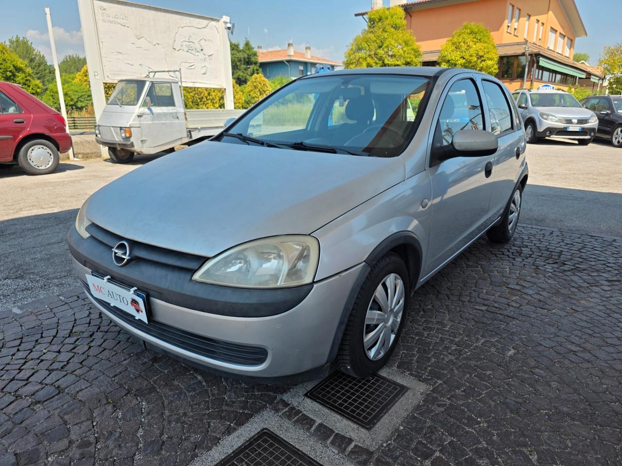 Opel Corsa 1.0i 12V cat 5 porte con 130.000km