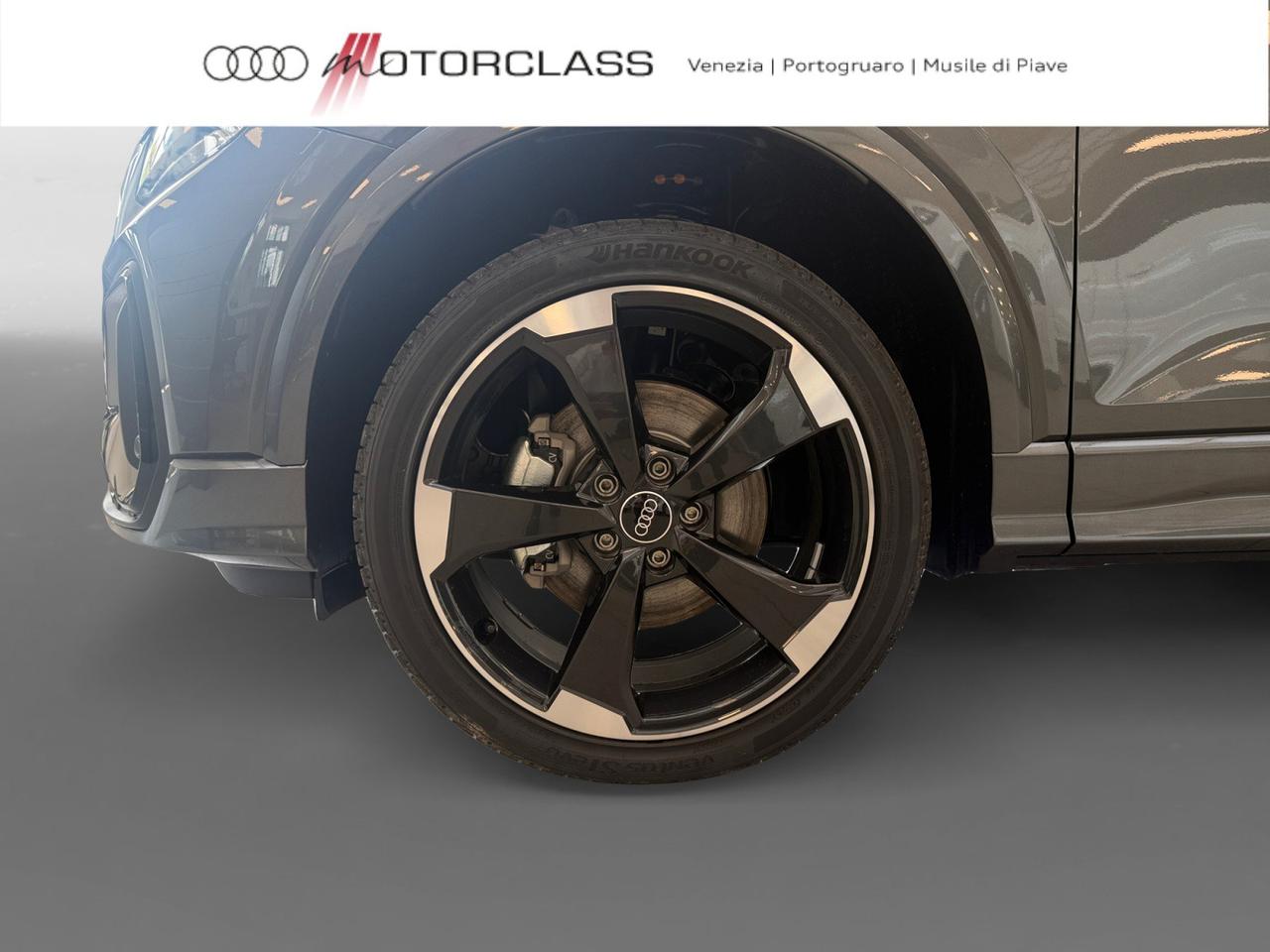 Audi Q2 35 2.0 tdi identity black s tronic