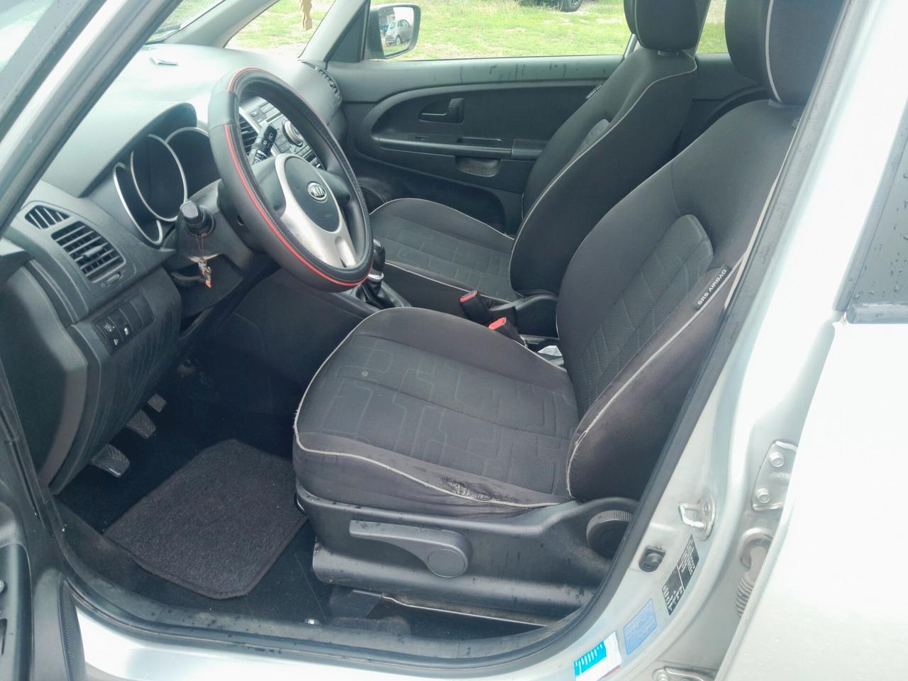 Kia Venga 1.4 CRDi 90CV WGT EX
