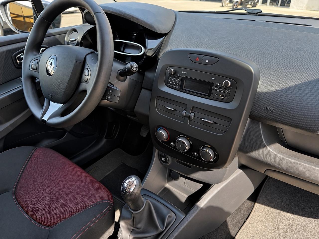 Renault Clio 1.5 dCi 8V 75CV 5 porte Costume National