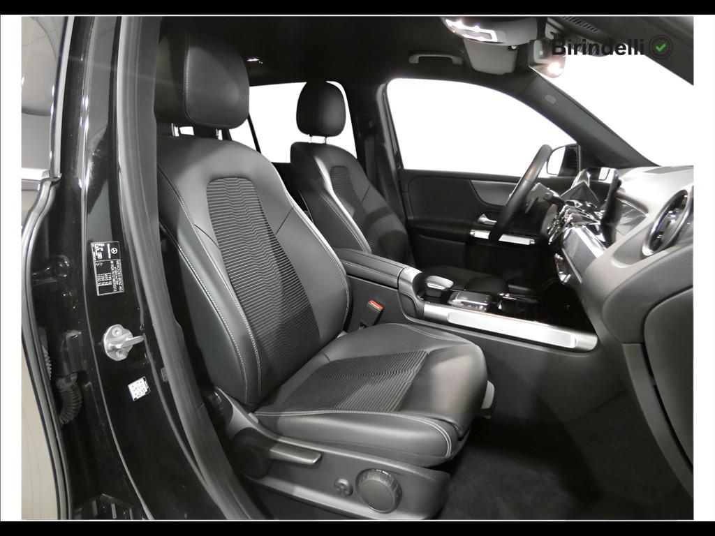 Mercedes-Benz GLB (X247) - GLB 180 d Automatic Sport Plus