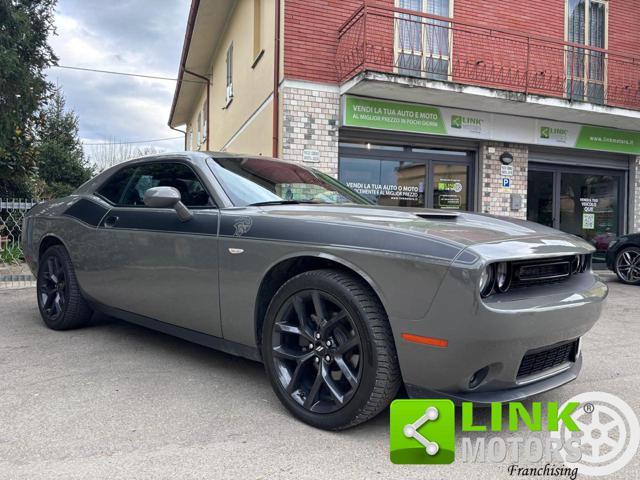 DODGE Challenger 3.6 V6 SXT PLUS 309CV AT8