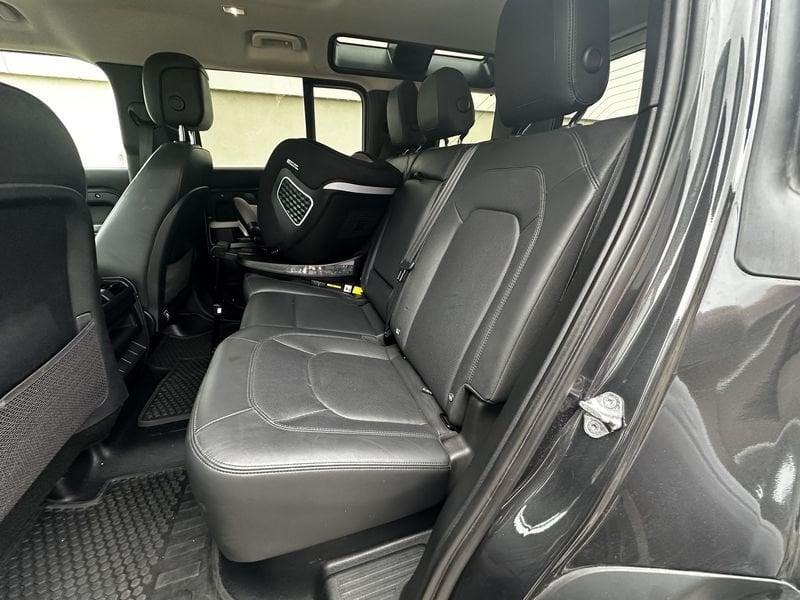 Land Rover Defender 3.0D I6 250 110 X-dynamic SE AWD Autocarro+ Iva detraibile