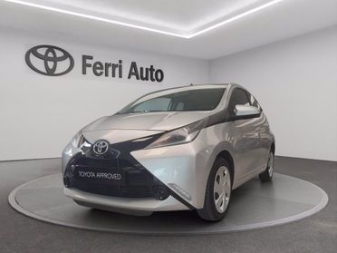 TOYOTA Aygo 5p 1.0 x-play my15 del 2017