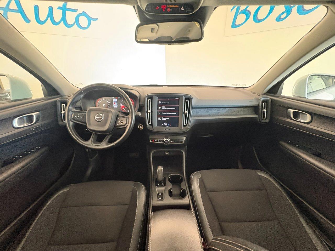 Volvo XC40 2.0 d3 Momentum geartronic