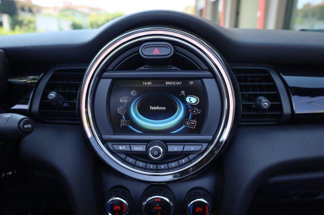 MINI Mini 1.5 Cooper D Hype Cabrio Automatica Navi LED 17"