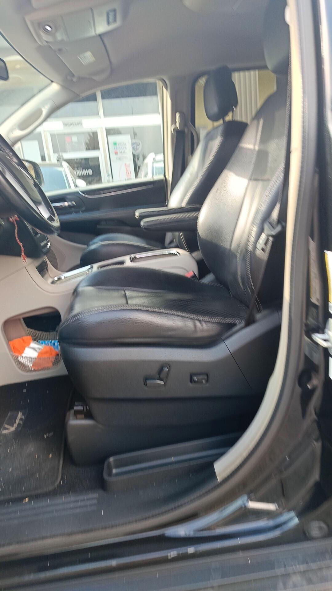 Lancia Voyager 2.8 Turbodiesel Platinum 163 CV