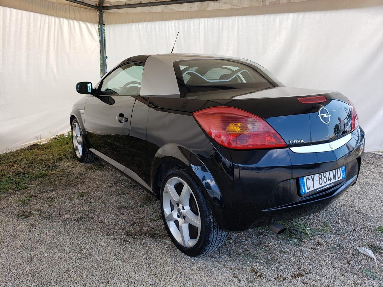 Opel Tigra TwinTop 1.3 CDTI Sport