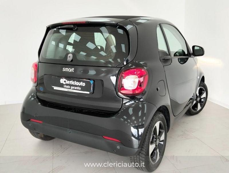 smart fortwo EQ Passion