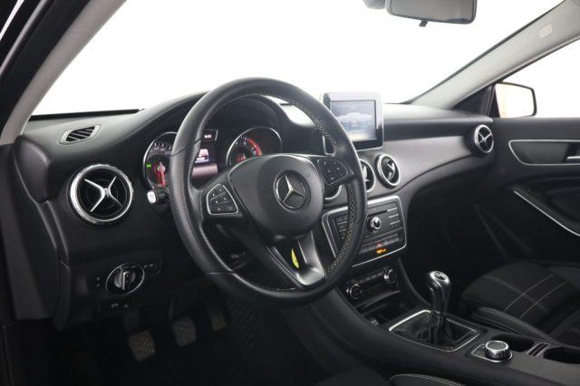 MERCEDES-BENZ CLA sse GLA GLA 180 Business Extra