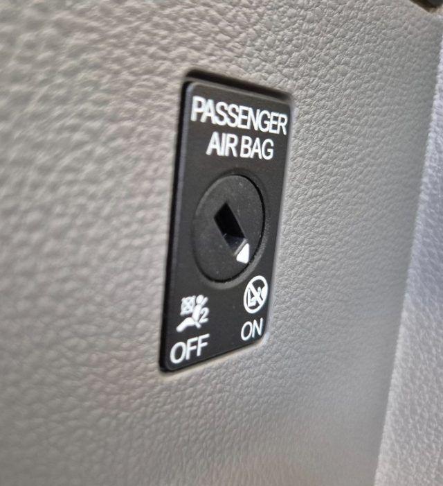 VOLKSWAGEN Transporter 2.0 TDI 110CV PC Furgone