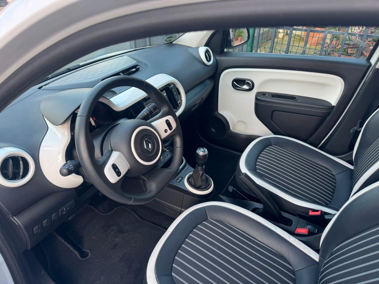 Renault Twingo SCe 65 CV Duel2