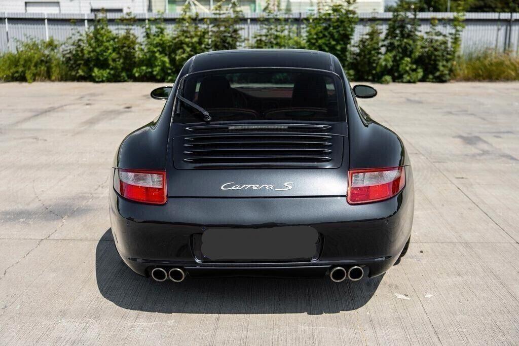 Porsche 911 Carrera S Coupé