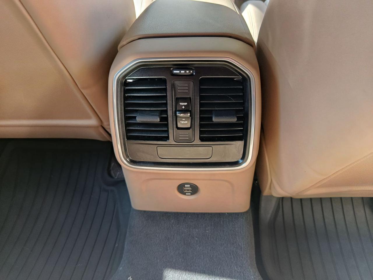 Porsche Macan 2.0 #50582