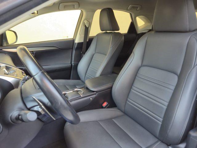 LEXUS NX 300 Hybrid 4WD Premium