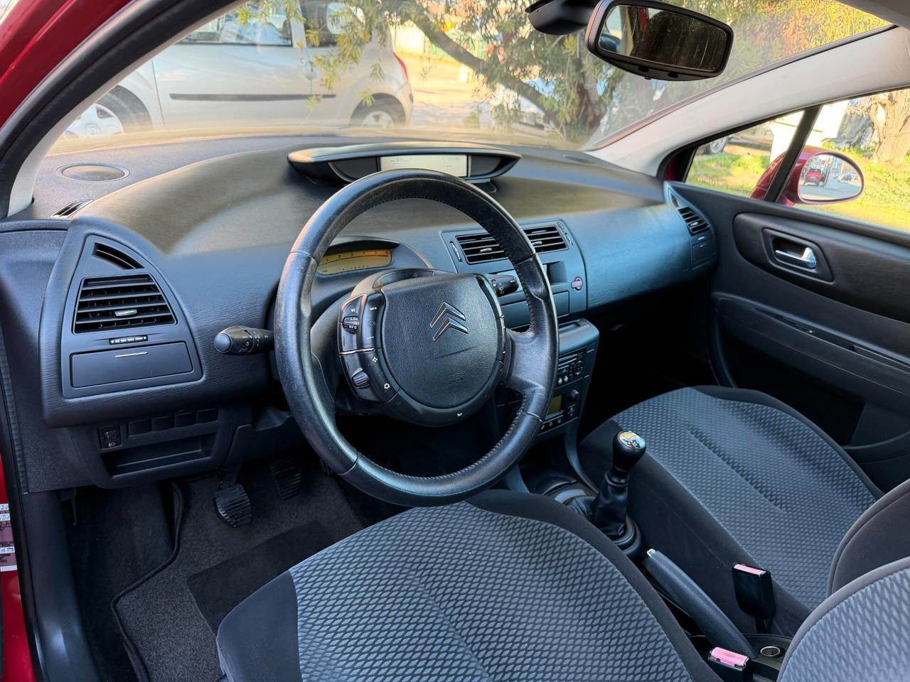 Citroen C4 1.6 HDi 110CV FAP Exclusive