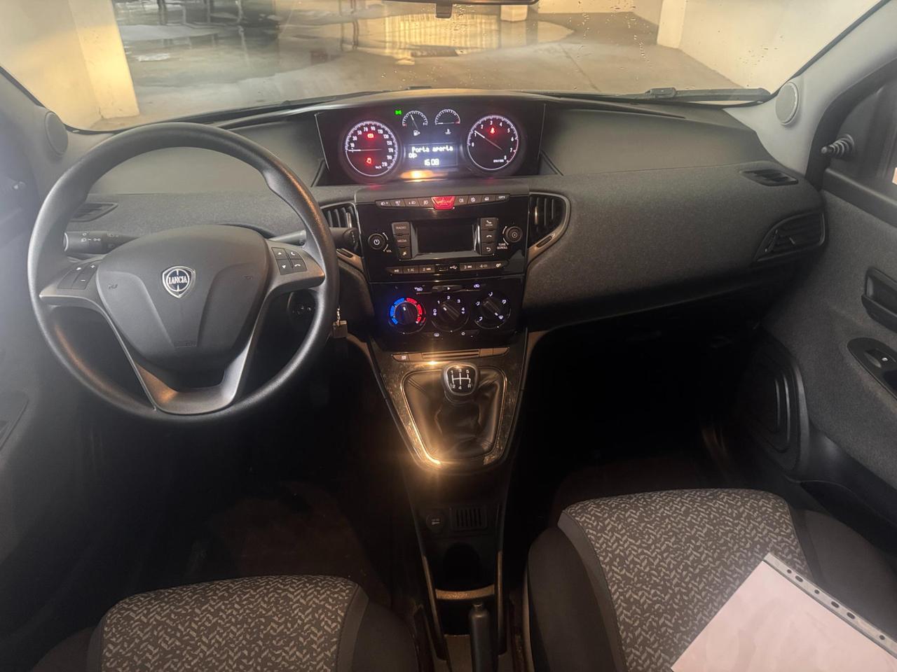 Lancia Ypsilon 5 Porte Ypsilon 1.2 Elefantino Blu UNICO PROPRIETARIO