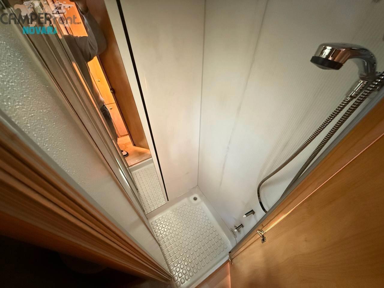 Hobby ALKOVEN 750 GML - PATENTE C -DOPPIO ASSE