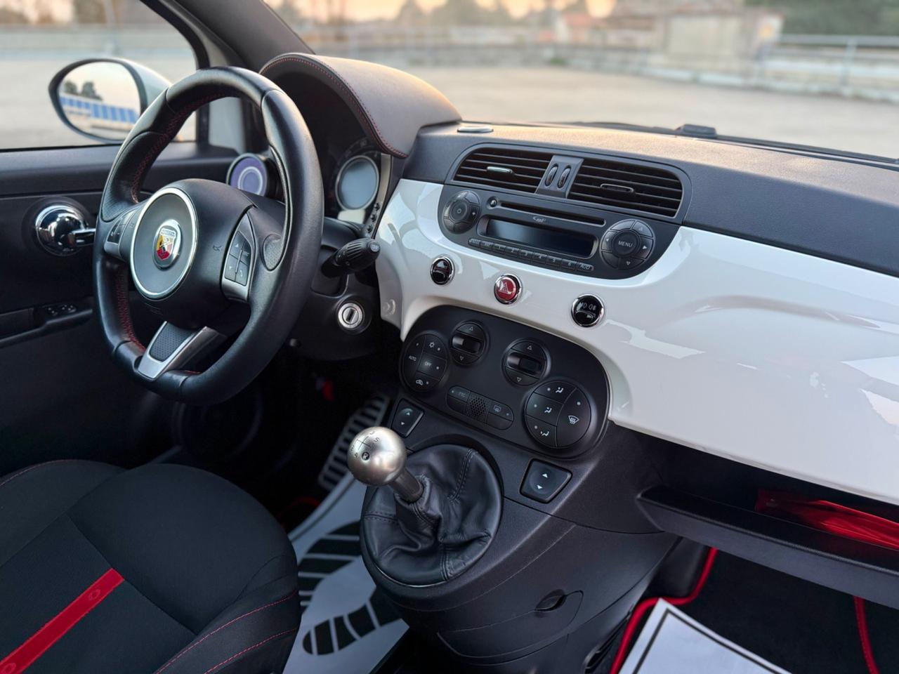 Abarth 500 FIAT 1.4 TJET 135CV 2010