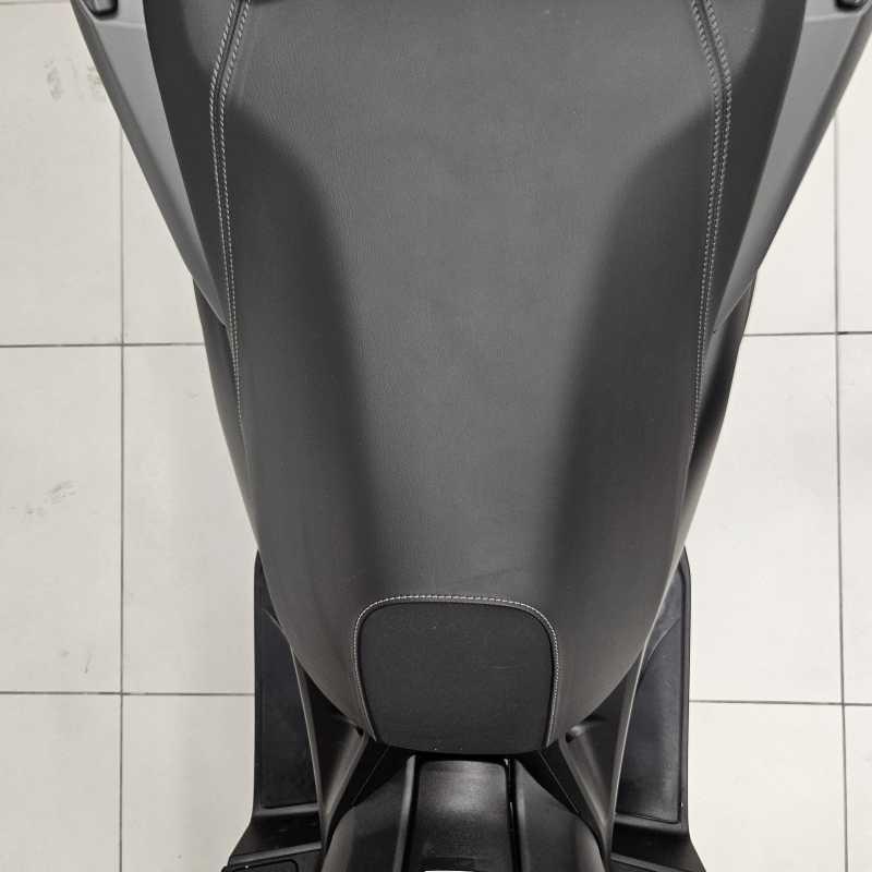Yamaha X-Max 300 - 2026