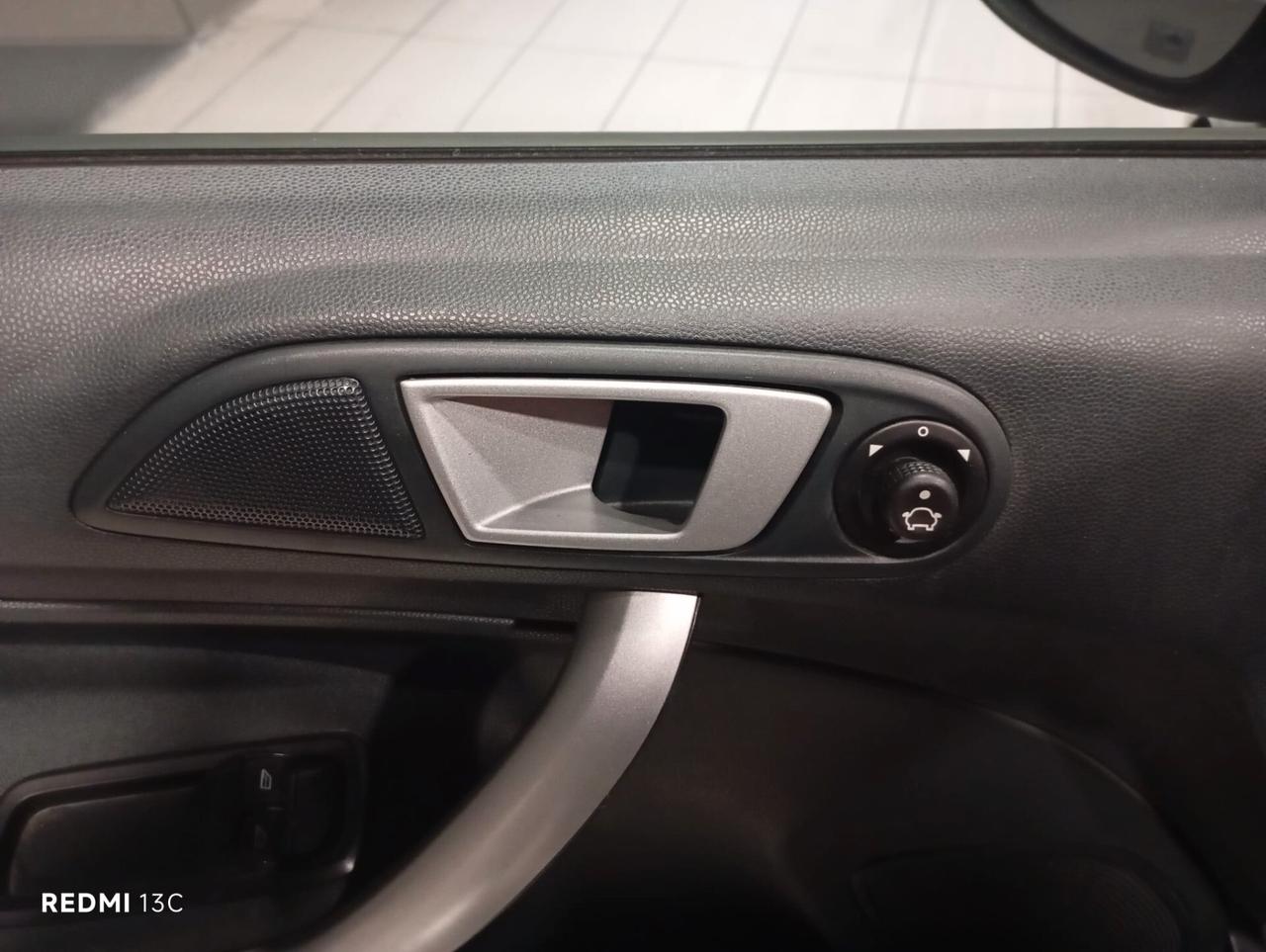 FORD FIESTA DEL 2012 BENZINA 130,000 KM