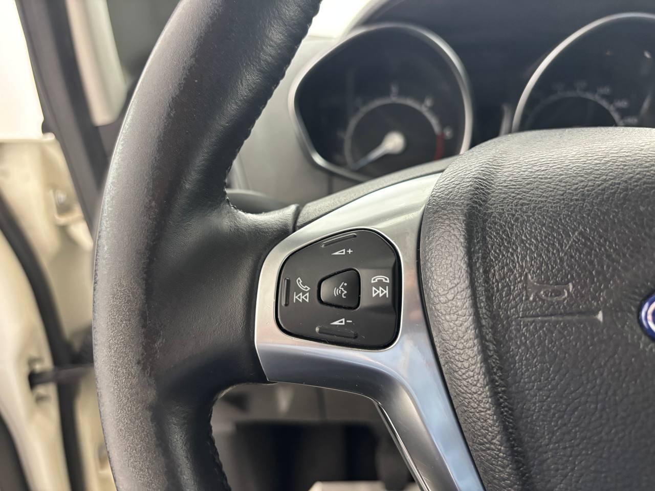 FORD EcoSport 1.5 tdci Titanium 95cv E6