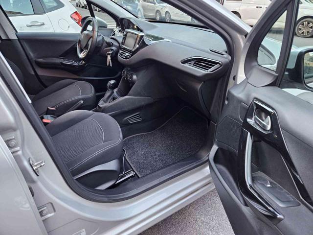 PEUGEOT 208 1° serie PureTech 82 5 porte Allure