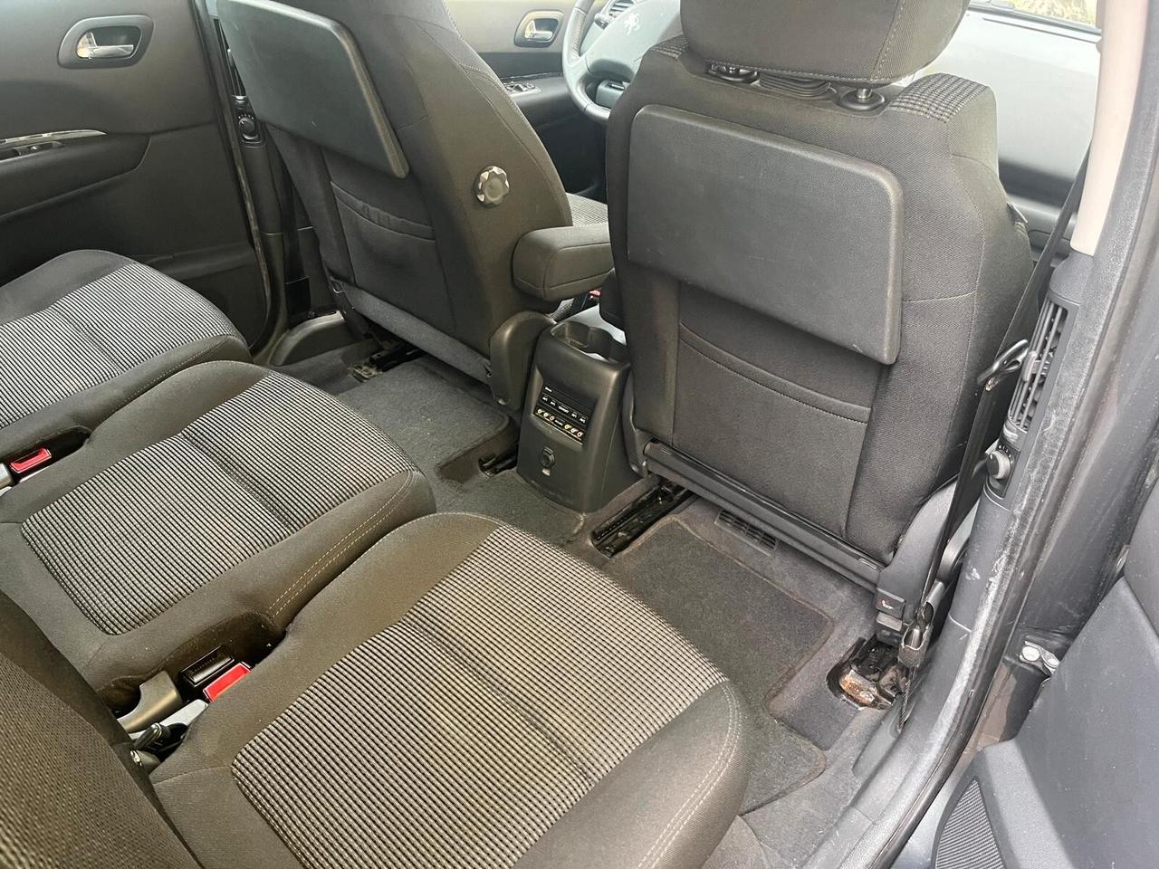 Peugeot 5008 1.6 VTI 120CV, 7 Posti