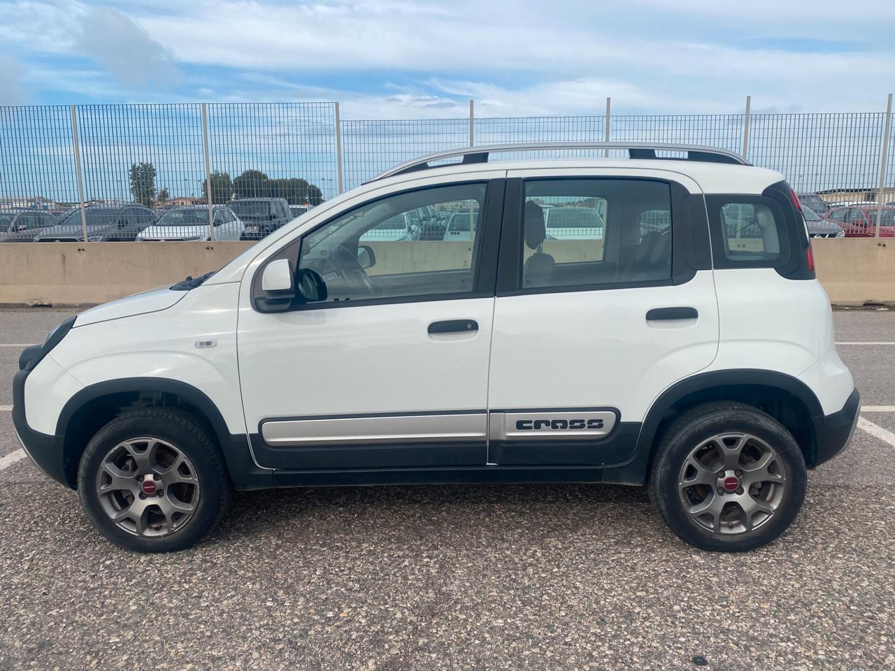 FIAT Panda 0.9 TwinAir 85Cv CROSS 4X4-PREZZO REALE!